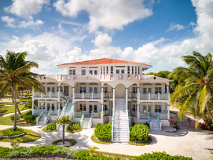 Real estate in MARGARITAVILLE — look at the real estate search engine GEOLN.COM. Photo 2