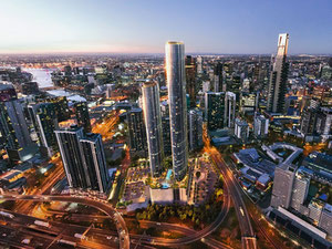 Real estate in Melbourne Square — look at the real estate search engine GEOLN.COM. Photo 2