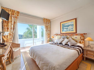 Penthouse 3 bedrooms 196 m² in La Quinta, Spain — Find off-plan property or real estate resale directly from developers and owners GEOLN.COM. Photo 19