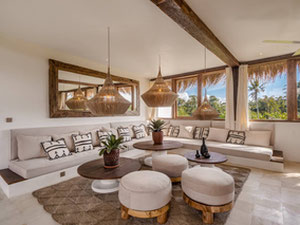 וילה יוקרתית עם בריכה — חיפוש נדל"ן מפרטי ומקבלן GEOLN.COM. תמונה 3