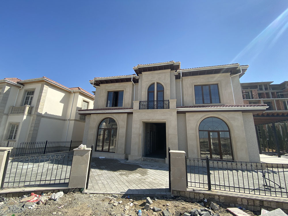 Sea Breeze Resort — Пошуковик нерухомості від забудовників і власників GEOLN.COM. Фото 1