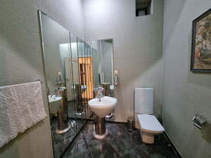 在第比利斯出售的三层顶层公寓 — 来自开发商和业主的房地产搜索引擎 GEOLN.COM. 照片 12