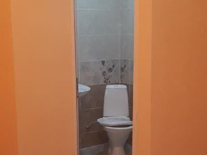 דירת 3 חדרים בגולדני. קנו דירה בטביליסי בגולדני — חיפוש נדל"ן מפרטי ומקבלן GEOLN.COM. תמונה 8