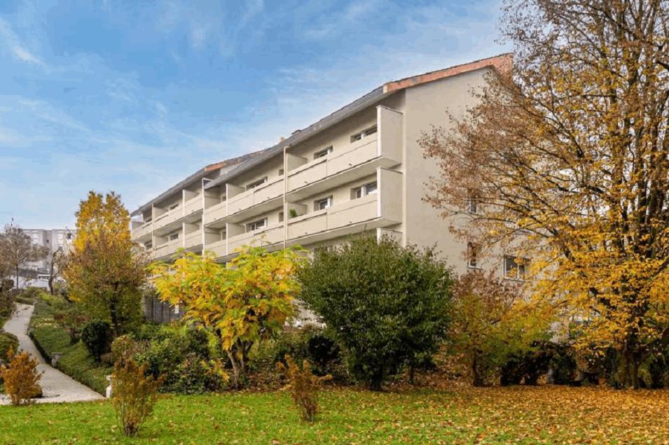 Недвижимость в Rautistrasse 330 + 332 — смотрите на поисковике недвижимости GEOLN.COM. Фото 1