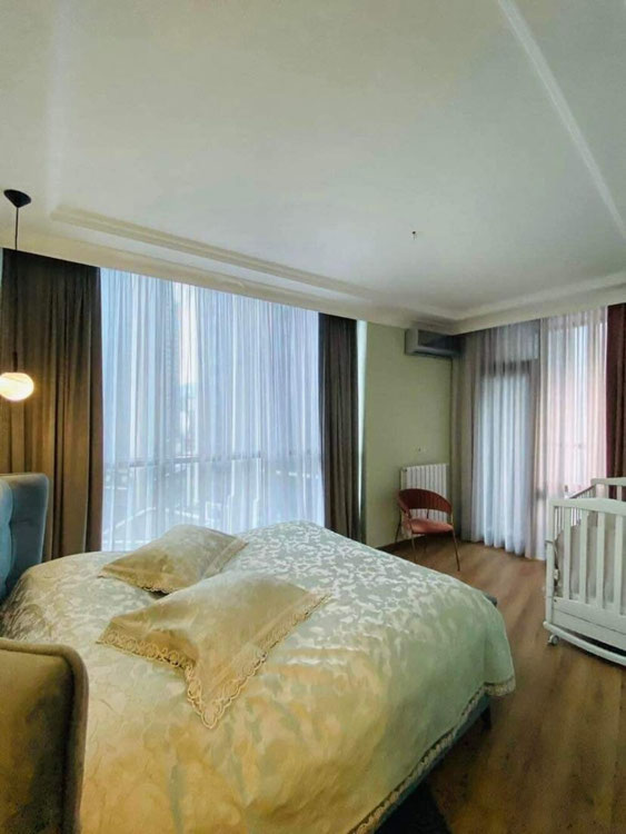 3 ოთახიანი ბინა — უძრავი ქონების ყიდვა და მფლო ბელებისგან GEOLN.COM. ფოტო 1