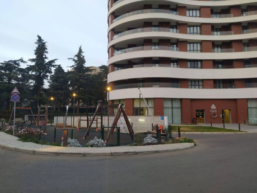 3房出售 — 来自开发商和业主的房地产搜索引擎 GEOLN.COM. 照片 1