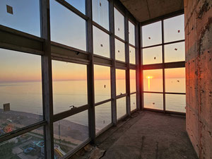 !!!Вид на море!!! Продажа видовых апартаментов.  — Поисковик недвижимости от застройщиков и собственников GEOLN.COM. Фото 2