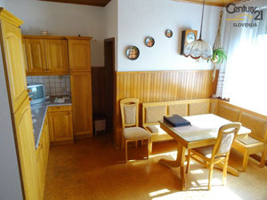 בית בעיר גדולה בסלובניה, סלובנסקה ביסטריצה — חיפוש נדל"ן מפרטי ומקבלן GEOLN.COM. תמונה 4