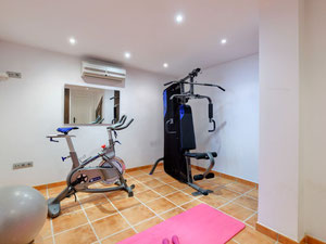 别墅 5 间卧室 338 m² 在马贝拉, 西班牙 — 来自开发商和业主的房地产搜索引擎 GEOLN.COM. 照片 19