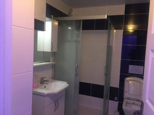 Apartamento acogedor de 2 habitaciones + 1 sala + 1 baño — Encuentre propiedades fuera del plan o reventa de bienes inmuebles directamente de desarrolladores y propietarios GEOLN.COM. Foto 7