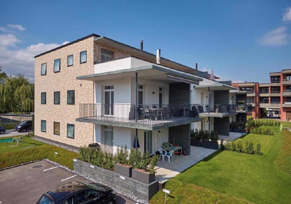 房地产在 Schutzenstrasse 1 — look at the real estate search engine GEOLN.COM. 照片 1