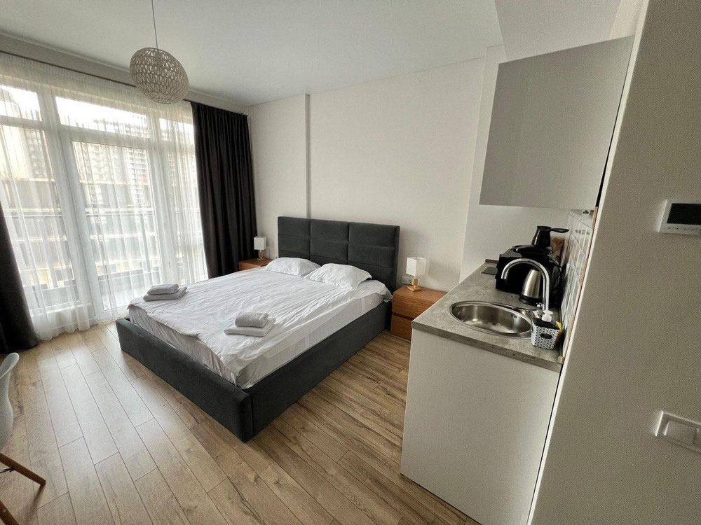 דירה למכירה בביאנקה ב атומי — חיפוש נדל"ן מפרטי ומקבלן GEOLN.COM. תמונה 1