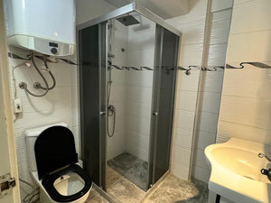 Didim Efeler Mahallesi Venta Urgente de Apartamento 2+1 con Piscina y Amueblado — Encuentre propiedades fuera del plan o reventa de bienes inmuebles directamente de desarrolladores y propietarios GEOLN.COM. Foto 11