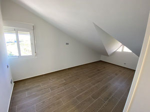 顶层公寓 3 间卧室 151 平方米，位于西班牙埃斯特波纳 — 来自开发商和业主的房地产搜索引擎 GEOLN.COM. 照片 11