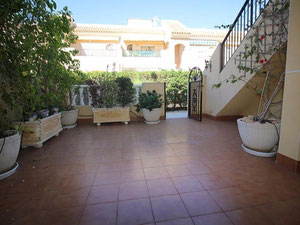 西班牙，瓦伦西亚，阿利坎特海边的房子 — 来自开发商和业主的房地产搜索引擎 GEOLN.COM. 照片 9