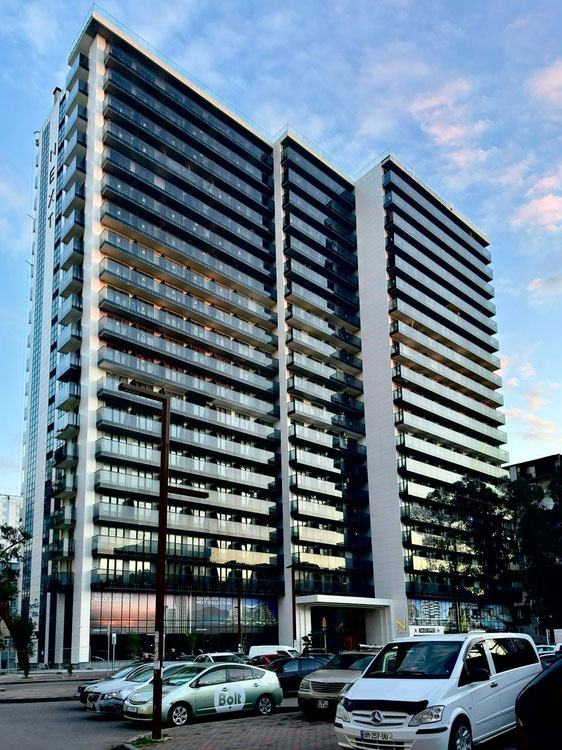 出售Next的公寓 — 来自开发商和业主的房地产搜索引擎 GEOLN.COM. 照片 1