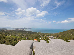 宽敞的4卧室泳池别墅，俯瞰山脉和大海 — 来自开发商和业主的房地产搜索引擎 GEOLN.COM. 照片 39