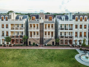 房地产在 Crain Square — look at the real estate search engine GEOLN.COM. 照片 5