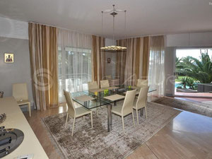 法国，安提比斯的海边别墅 — 来自开发商和业主的房地产搜索引擎 GEOLN.COM. 照片 7