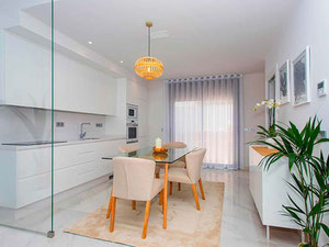 联排别墅 3 卧室 108 平方米，位于西班牙圣佩德罗德尔皮纳塔尔 — 来自开发商和业主的房地产搜索引擎 GEOLN.COM. 照片 4