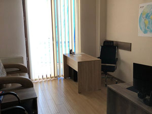 出售二楼 - 3 个功能办公室和 1 套公寓 — 来自开发商和业主的房地产搜索引擎 GEOLN.COM. 照片 30