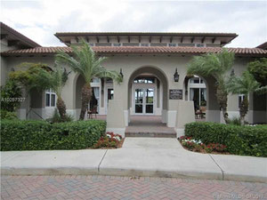 شقق في الولايات المتحدة الأمريكية ، فلوريدا ، كاتلر باي — ابحث عن عقار قيد الإنشاء أو عقار معاد بيعه مباشرة من المطورين والملاك GEOLN.COM. صورة فوتوغرافية 2