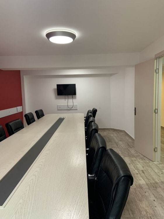 Продается коммерческая площадь 394.00 м² — Поисковик недвижимости от застройщиков и собственников GEOLN.COM. Фото 1