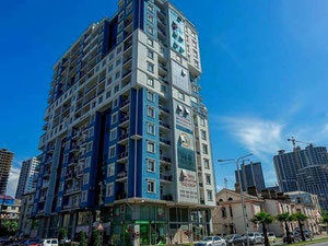 ბინა ბათუმში — უძრავი ქონების ყიდვა და მფლო ბელებისგან GEOLN.COM. ფოტო 7