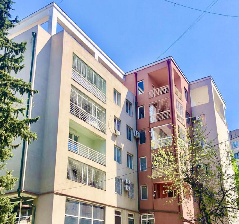 4 кімнатна квартира в Сабуртало. Купити квартиру в Тбілісі, Сабуртало — Пошуковик нерухомості від забудовників і власників GEOLN.COM. Фото 1