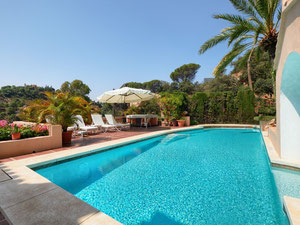 ვილა 5 საძინებელი 423 მ² ბენაჰავისში, ესპანეთი — უძრავი ქონების ყიდვა და მფლო ბელებისგან GEOLN.COM. ფოტო 3