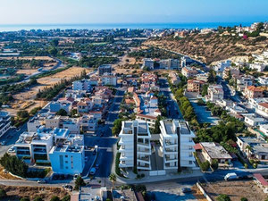 Real estate in KINNIS GRAND VALLEY RESIDENCE B — look at the real estate search engine GEOLN.COM. Photo 6