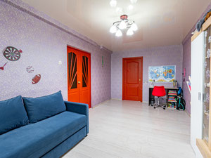 Apartamento de tres habitaciones en el centro de Minsk — Encuentre propiedades fuera del plan o reventa de bienes inmuebles directamente de desarrolladores y propietarios GEOLN.COM. Foto 4