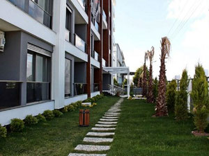 Real estate in Kocsa Residence — look at the real estate search engine GEOLN.COM. Photo 5