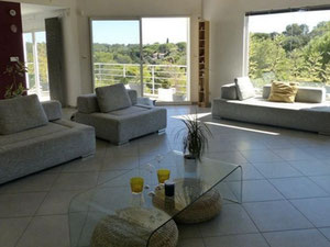 法国尼姆郊区的别墅 — 来自开发商和业主的房地产搜索引擎 GEOLN.COM. 照片 7