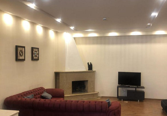 4 кімнатна квартира в Сололакі. Купити квартиру в Тбілісі, Сололакі