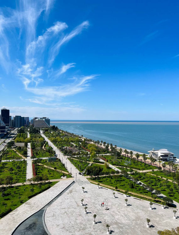 出售巴图米的公寓 — 来自开发商和业主的房地产搜索引擎 GEOLN.COM. 照片 1