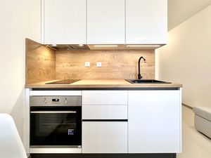 保加利亚。美丽的40平方米公寓，俯瞰阳光海滩的游泳池。 — 来自开发商和业主的房地产搜索引擎 GEOLN.COM. 照片 7