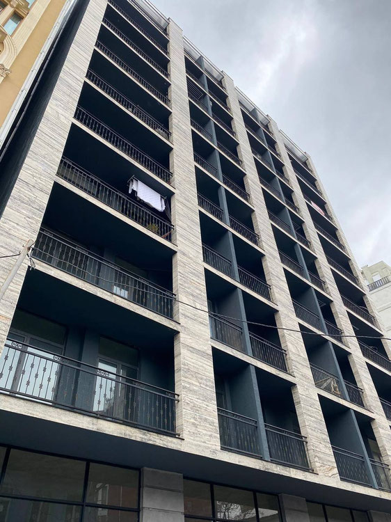 出售三房公寓 — 来自开发商和业主的房地产搜索引擎 GEOLN.COM. 照片 1