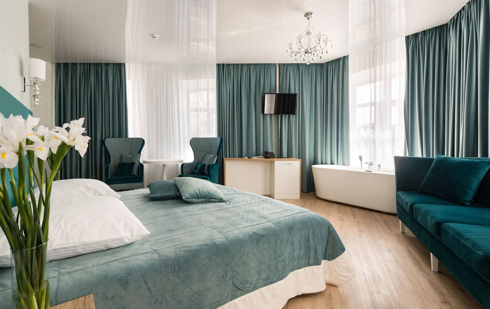 Hotel for sale — Find off-plan property or real estate resale directly from developers and owners GEOLN.COM. Photo 1