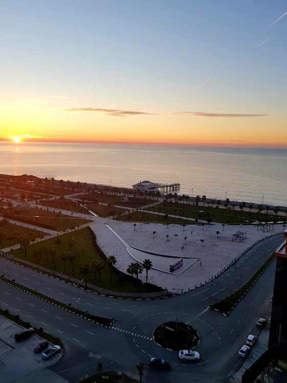 1房公寓出售 — 来自开发商和业主的房地产搜索引擎 GEOLN.COM. 照片 1