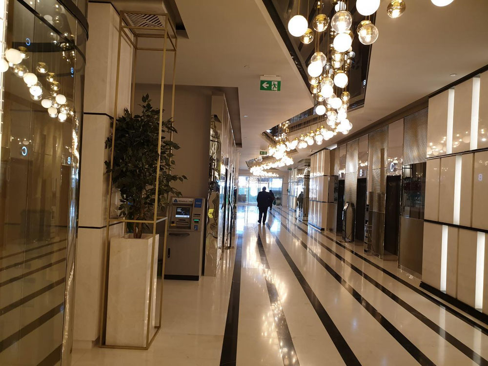 奥秘海滩塔 — 来自开发商和业主的房地产搜索引擎 GEOLN.COM. 照片 1