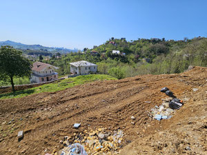 Se vende un terreno con vista al mar y a las montañas — Encuentre propiedades fuera del plan o reventa de bienes inmuebles directamente de desarrolladores y propietarios GEOLN.COM. Foto 5
