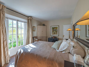 ბინა 2 ოთახიანი 180 მ² ოქროს მილზე, ესპანეთში — უძრავი ქონების ყიდვა და მფლო ბელებისგან GEOLN.COM. ფოტო 2