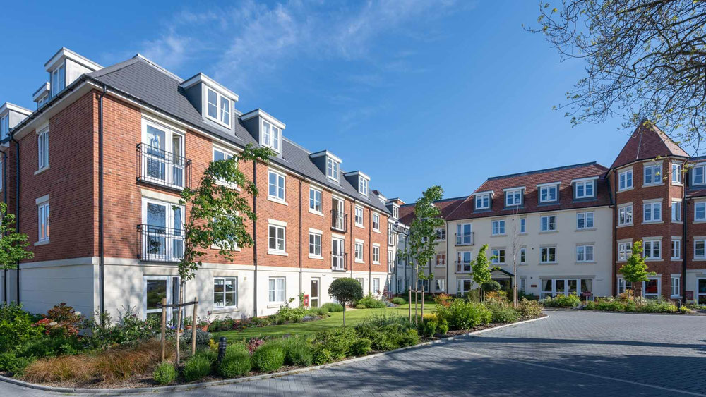 Immobilien in Keyes Lodge — Schauen Sie sich die Immobiliensuchmaschine GEOLN.COM an. Foto 1