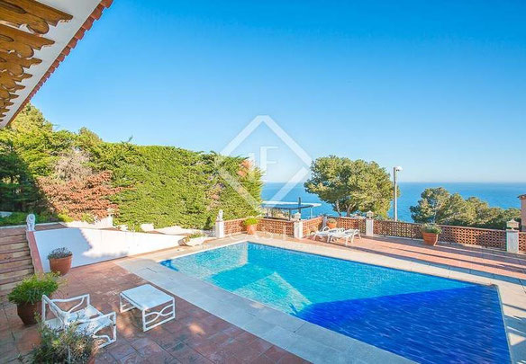 Villa by the sea in Spain, Catalonia, Tamariu