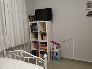 Wohnung 4,5 Zimmer — Immobilien-Suchservice von Bauträgern und Eigentümern GEOLN.COM. Foto 4