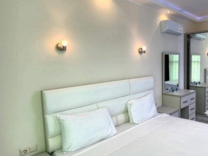 3-room apartment for sale — Find off-plan property or real estate resale directly from developers and owners GEOLN.COM. Photo 9