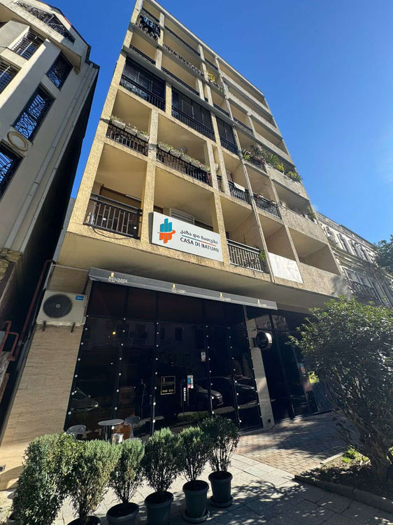 出售巴图米的公寓 — 来自开发商和业主的房地产搜索引擎 GEOLN.COM. 照片 1