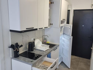 海景和城市景观的公寓 — 来自开发商和业主的房地产搜索引擎 GEOLN.COM. 照片 12