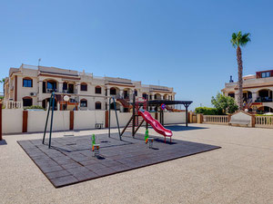 ბუნგალო 2 საძინებელი 56 მ² ტორრევიაში, ესპანეთი — უძრავი ქონების ყიდვა და მფლო ბელებისგან GEOLN.COM. ფოტო 19